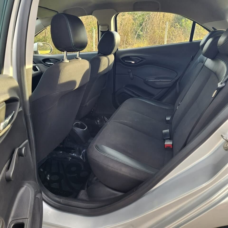 Chevrolet Onix LT - 1.4